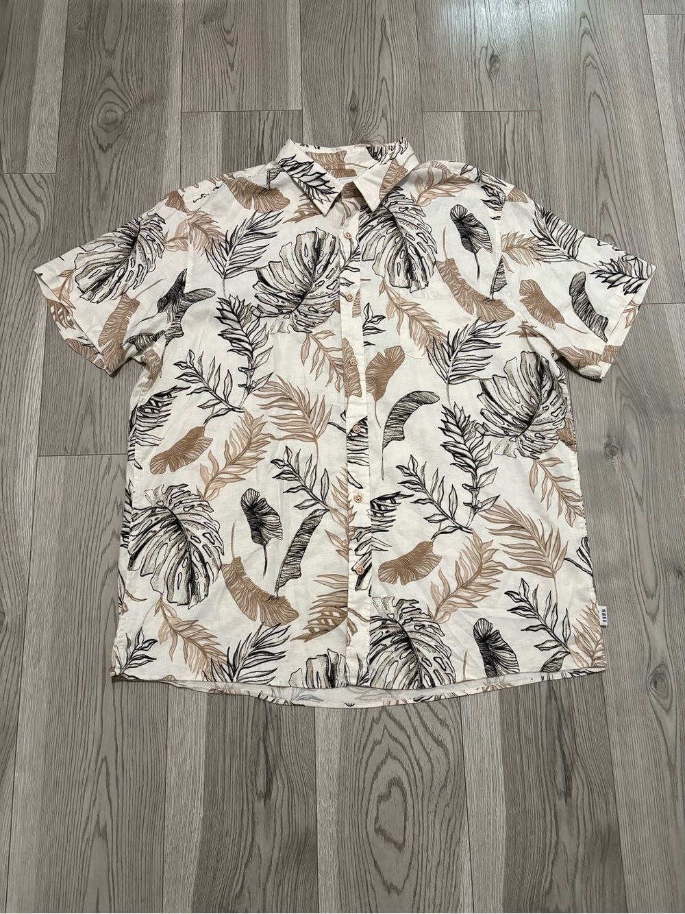 Rowm Hemp Blend Short Sleeve Leaf Print Button Front Shirt Size XL